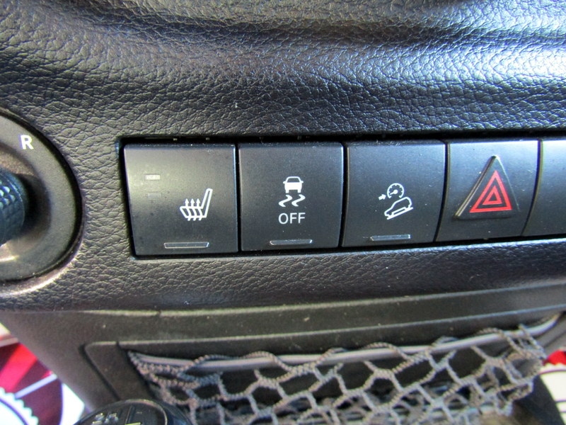 2015 Jeep Wrangler Unlimited Sahara - Photo 23