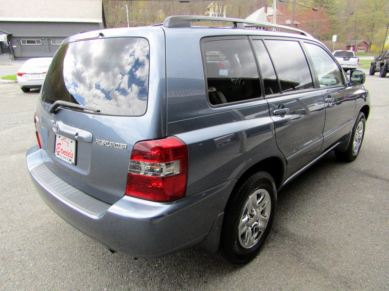 2006 Toyota Highlander Base