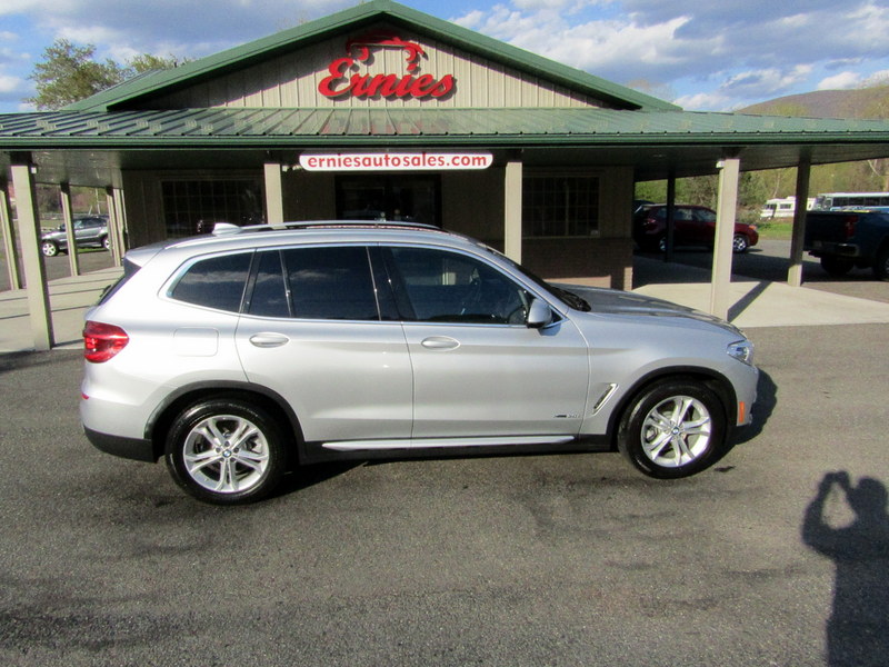 2018 BMW X3 xDrive30i's photo